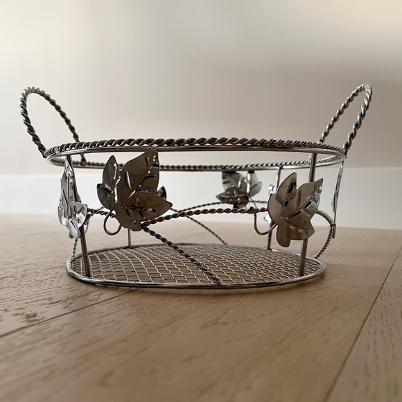 Silver Leaves Basket With Two Handles - Picture 8 of 8